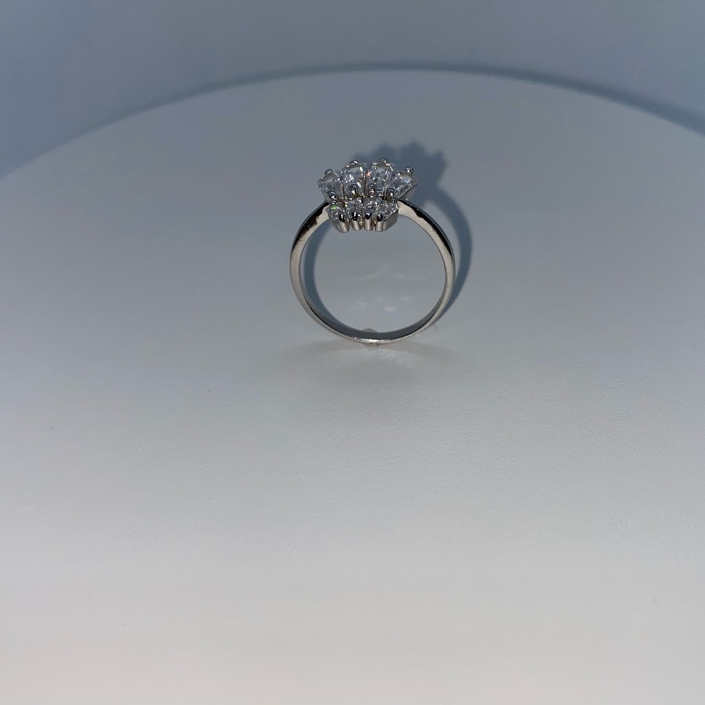 Silver Ring - Picture 3 of 5